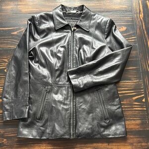Wilson’s Leather Women’s Large Black Leather Jacket